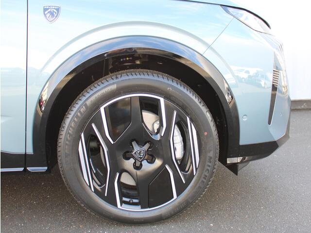 Peugeot 5008 e-5008 GT Avantage 73 kWh Navigatie / Panoramdak / Camera voor en achter