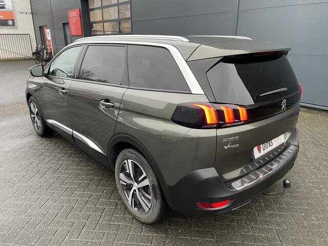 Peugeot 5008 130pk Crossway (Trekhaak - Camera - Parkeersensoren V+A - Automatische Airco - Navigatie)
