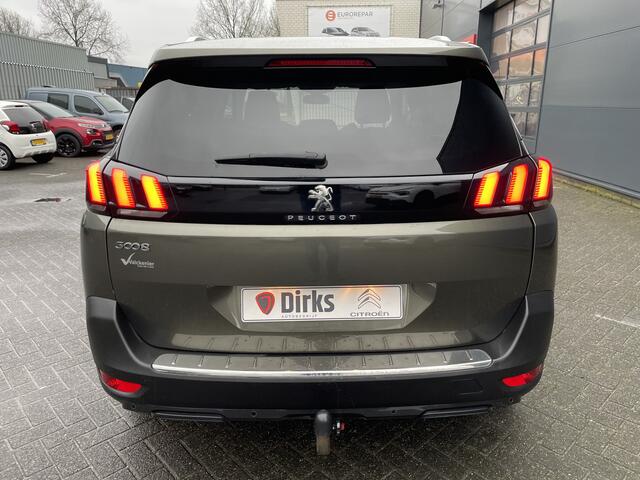 Peugeot 5008 130pk Crossway (Trekhaak - Camera - Parkeersensoren V+A - Automatische Airco - Navigatie)