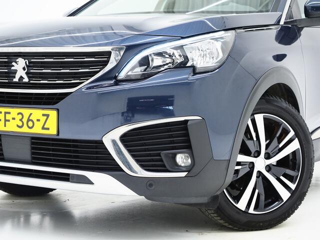 Peugeot 5008 1.2 PureTech Allure 7p | Leder | 360 | Stoelverwarming | Carplay | Trekhaak