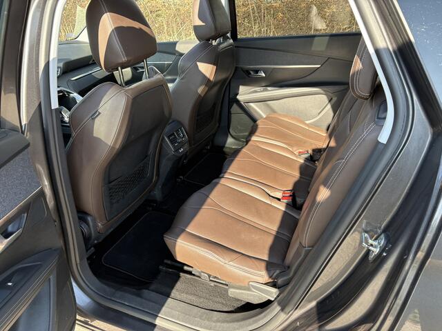 Peugeot 5008 1.2 PureTech Blue Lease Premium / AUTOMAAT / NAVI / 7 PERS / PANORAMADAK