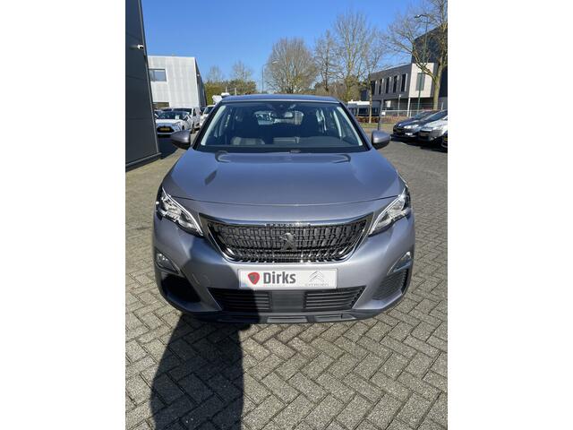 Peugeot 5008 130pk Avantage (Camera - Navigatie - Parkeersensoren - Automatische Airco - Apple carplay)