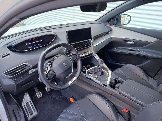 Peugeot 5008 SUV GT 1.2 Turbo 130pk H6 | NAVI | TREKHAAK | KEYLESS ENTRY | CAMERA | ADAPTIVE CRUISE | GRIPCONTROL |