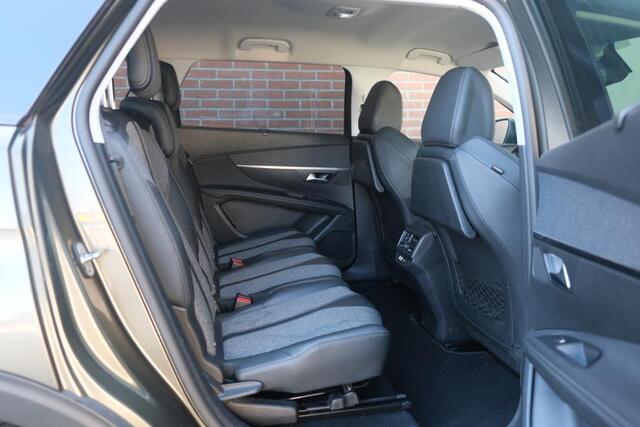 Peugeot 5008 1.2 PureTech 130pk Allure | Navi | Climate | Cruise | Camera | 19" velgen