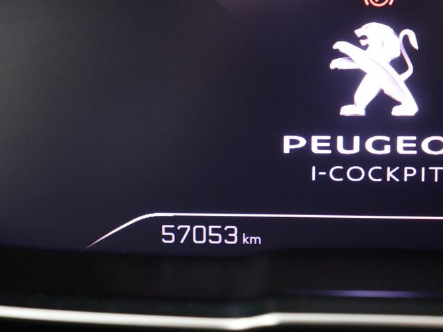 Peugeot 5008 1.2 PureTech 130pk GT Automaat | Black Pack | Stoelverwarming | Electrische achterklep | All Season Banden