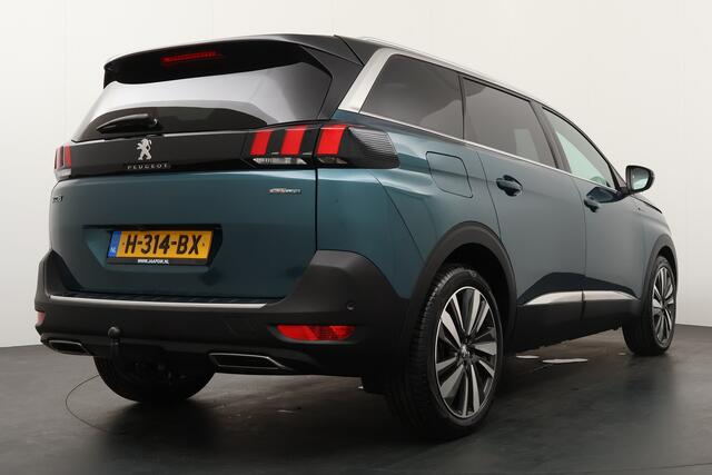 Peugeot 5008 BWJ 2020 1.2 PureTech 131 PK Blue Lease GT-Line 7 PERS. / AFN. TREKHAAK / SCHUIF PANODAK / FULL LED / DAB+ / LMV 19 INCH / NAVI / CLIMA / CRUISE / CAMERA 360 / PDC / PRIV. GLAS / ELEK. ACHTERKLEP / MULTIFUNCT. STUUR / ISOFIX / KEYLESS