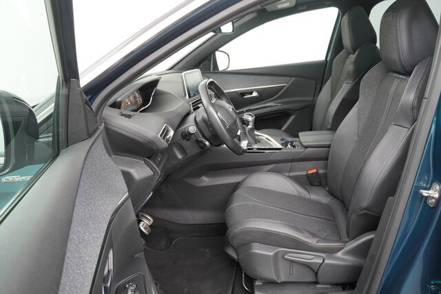 Peugeot 5008 BWJ 2020 1.2 PureTech 131 PK Blue Lease GT-Line 7 PERS. / AFN. TREKHAAK / SCHUIF PANODAK / FULL LED / DAB+ / LMV 19 INCH / NAVI / CLIMA / CRUISE / CAMERA 360 / PDC / PRIV. GLAS / ELEK. ACHTERKLEP / MULTIFUNCT. STUUR / ISOFIX / KEYLESS