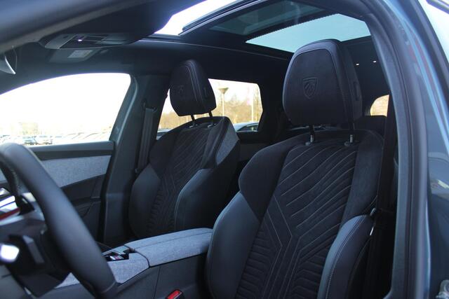 Peugeot 5008 1.2 Hybrid 136PK AUTOMAAT GT | PANORAMISCH SCHUIFDAK PACK | ALCANTARA BEKLEDING | ELEKTRISCH VERSTELBARE VOORSTOELEN MET GEHEUGENFUNCTIE | ACHTERBANK VERWARMD | DODEHOEK DETECTIE | 7-PERSOONS | ADAPTIVE CRUISE CONTROL | STOEL/STUUR VERWARMING | DRAADLOZE 