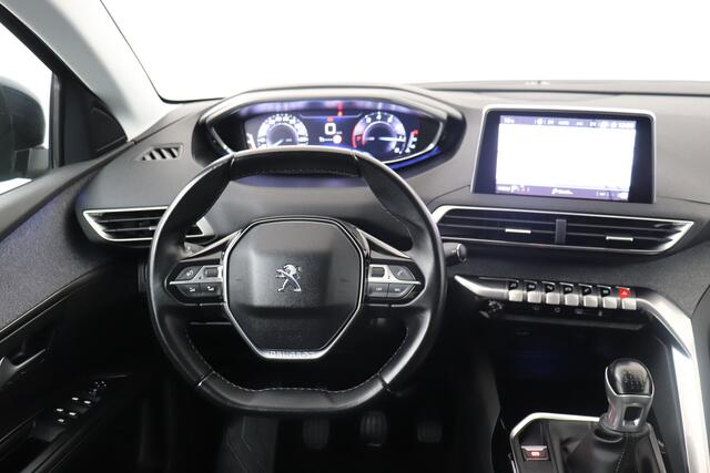 Peugeot 5008 1.2 P Premium 7 Persoons Carplay Leder Camera Navi DAB