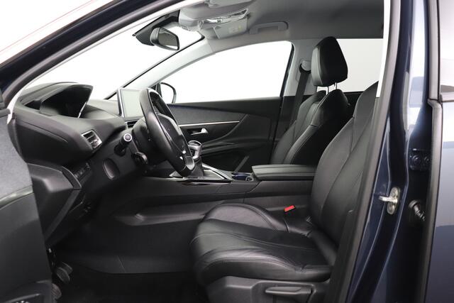 Peugeot 5008 1.2 P Premium 7 Persoons Carplay Leder Camera Navi DAB