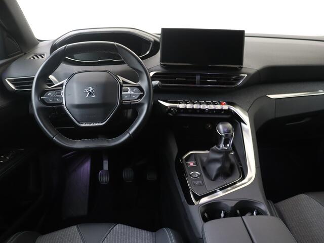 Peugeot 5008 1.2 PureTech 130pk Allure Pack Business | Keyless | Stoelverwarming | Camera | Navigatie