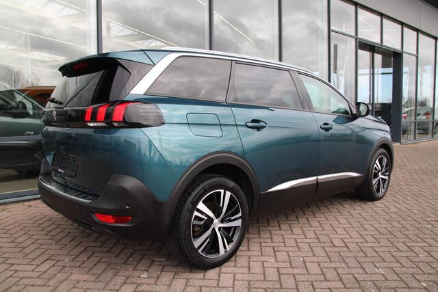 Peugeot 5008 1.2 PureTech 130pk Allure Business 7-zits Airco Navi Camera Carplay 81324km