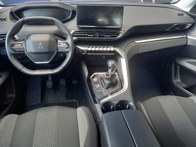 Peugeot 5008 1.2 PureTech Blue Lease Active 7-zitter en lage km's!!!!!