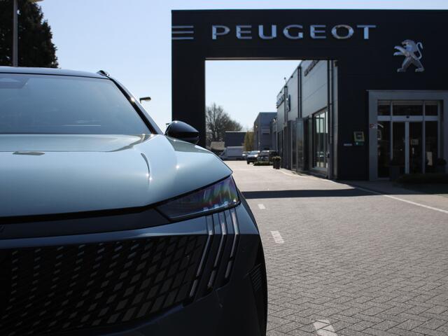Peugeot 5008 1.2 Hybrid 136PK GT e-DCS6 Automaat 7P Alcantara Leder, Navigatie, Camera 360, Panoramisch-Open Dak, Elektrische Achterklep
