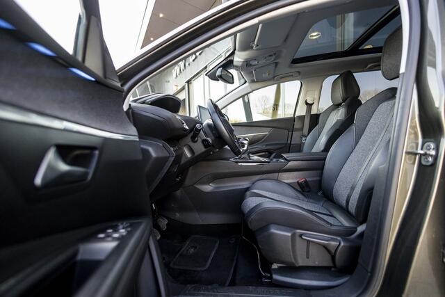 Peugeot 5008 1.2 PureTech Blue Lease Premium | NL Auto | Cam | 1e eigen. | PANO
