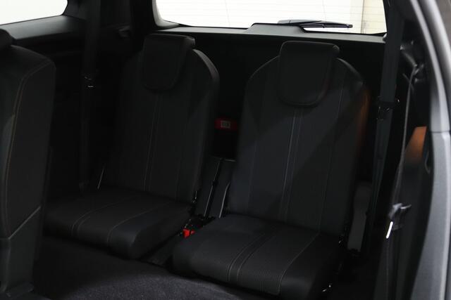 Peugeot 5008 1.2 PURETECH 130PK GT BLACK PACK EAT8 | Navi | 19 inch | Elektr. achterklep