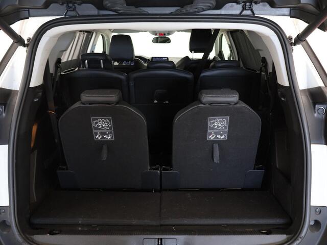Peugeot 5008 1.2 PT 130 PK 7-PERSOONS + ADAPTIVE CRUISE | CAMERA | NAVIGATIE | 19 INCH LMV