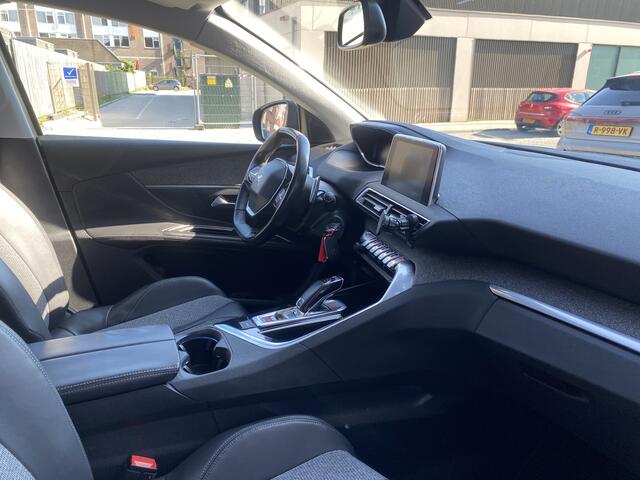 Peugeot 5008 1.2 PureTech Allure NAVI/CAMERA/CLIMA/CRUISE