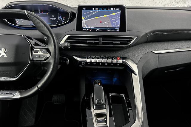 Peugeot 5008 1.2 PureTech GT-Line | ACC | LED | Apple carplay | Verwarmde stoelen | Parkeersensoren