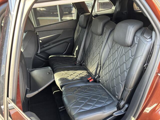 Peugeot 5008 1.2 PureTech Allure / NL Auto / 7 Pers / Android Auto / Navi / Cruise Control / Stoelverwarming / Lederen Bekleding /