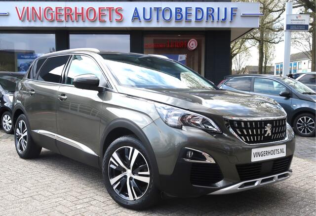 Peugeot 5008 130 Pk Benzine * AUTOMAAT * 7-Persoons * Hele Mooie Luxe * Navigatie * 1/2 Leder Interieur * L.M. Velgen met Vierseizoenenbanden * Achteruitrij Parkeer Camera * Electr Bedienbare Achterklep * Keyless Entry & Start Button * Vingerhoets: Vierde Generatie Ee