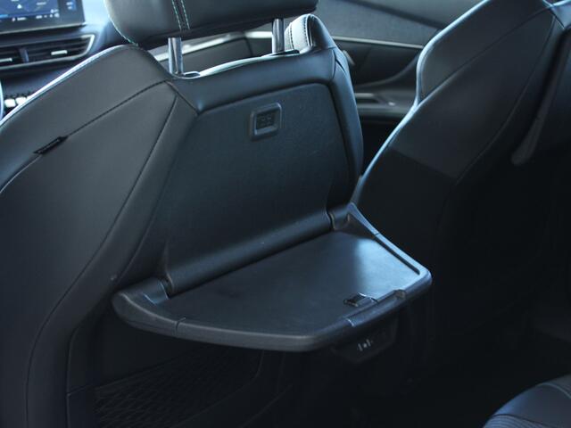Peugeot 5008 1.2 PureTech Allure Pack CAMERA | TREKHAAK | CARPLAY |
