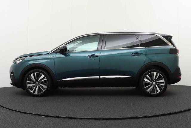 Peugeot 5008 1.2 GT-Line 7-Persoons Pano-dak Adapt. Cruise 360* Camera