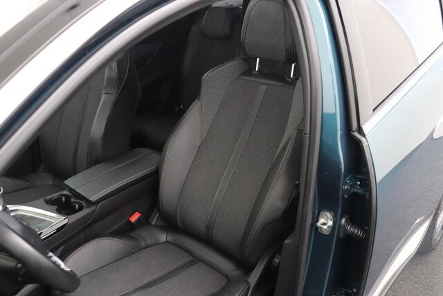 Peugeot 5008 1.2 GT-Line 7-Persoons Pano-dak Adapt. Cruise 360* Camera