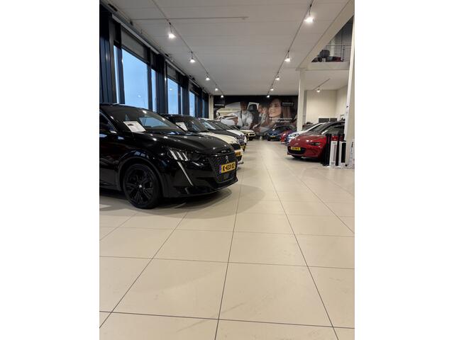 Peugeot 5008 1.2 PureTech GT Automaat FULL OPTIONS !! MD
