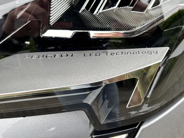 Peugeot 5008 1.2 PureTech Allure Pack | Automaat | Navigatie | A. Camera | Elek.A.Klep | Keyless | 7 Zitpl. | Ad. Cruise