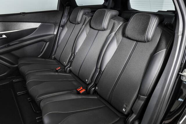 Peugeot 5008 1.2 PureTech 130 PK GT Black Pack - 7 Pers. - Automaat | Dig. Cockpit | Adapt. Cruise | Stoelverw. | PDC | Camera | NAV + App. Connect | ECC | Elek. Klep | LM 19" | 2159