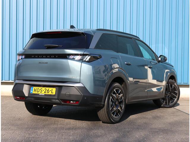 Peugeot 5008 1.2 Hybrid 136PK Allure | Incl. ¤3.447 korting | AUTOMAAT | 7-zitter | Adaptieve cruise control | 360° camera | Apple Carplay/ Android Auto | Climate control | LED