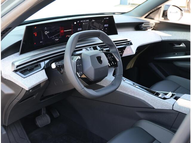 Peugeot 5008 1.2 Hybrid 136PK Allure | Incl. ¤3.447 korting | AUTOMAAT | 7-zitter | Adaptieve cruise control | 360° camera | Apple Carplay/ Android Auto | Climate control | LED