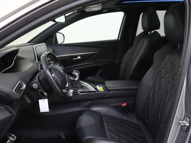 Peugeot 5008 1.2 130PK PureTech GT-Line | Schuif/kantel dak | Lederenbekleding | Massage stoelen |