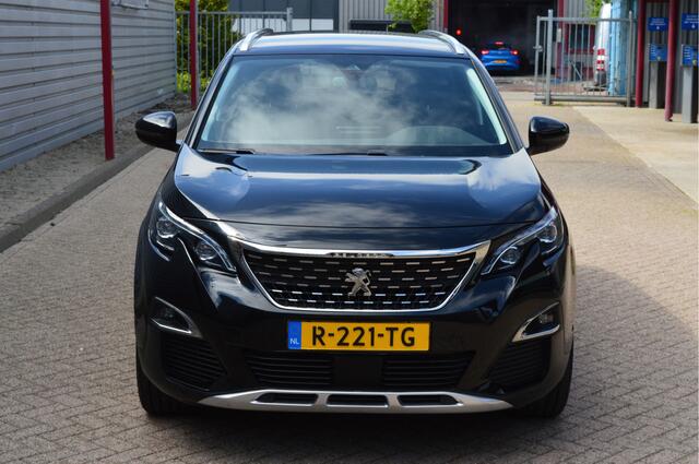 Peugeot 5008 1.2 PureTech Crossway O.a: Voll. Leder, Carplay, Navi, PDC, Stoelverwarming, Dab, Camera, Etc... Rijklaar! All-in prijs!