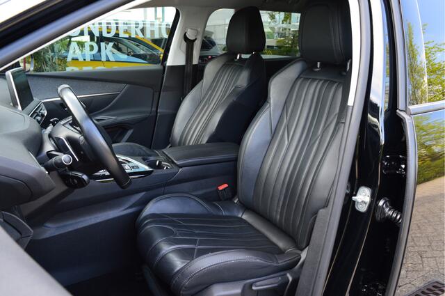 Peugeot 5008 1.2 PureTech Crossway O.a: Voll. Leder, Carplay, Navi, PDC, Stoelverwarming, Dab, Camera, Etc... Rijklaar! All-in prijs!