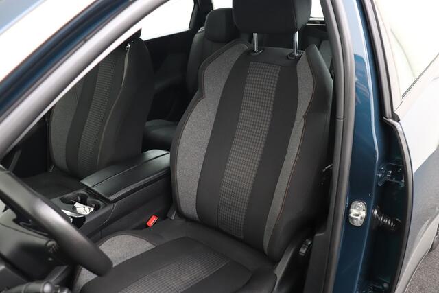 Peugeot 5008 1.2 PureTech Active 7-Pers Trekhaak Carplay Crusie