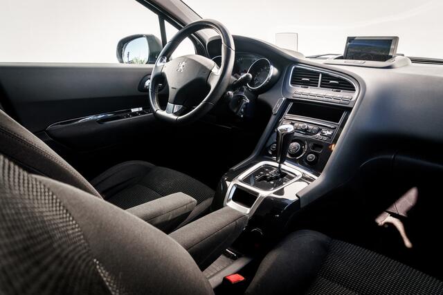 Peugeot 5008 1.6 120 Pk Automaat BlueHDi Allure 7 Persoons I Panoramadak I Head Up Display I Trekhaak