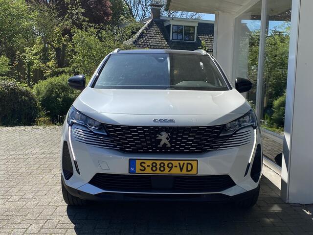Peugeot 5008 1.2T 130pk Allure Pack Business | 7 zitplaatsen | Afneembare trekhaak | Navigatie | Achteruitrijcamera | Dodehoek detectie | Climate Control | Keyless Entry
