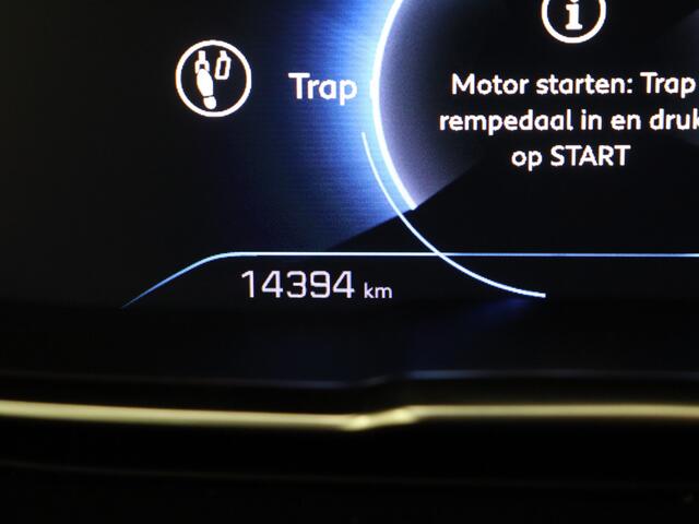 Peugeot 5008 1.2 PureTech Blue Lease Premium MD