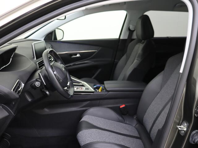 Peugeot 5008 1.2 PureTech Blue Lease Premium MD