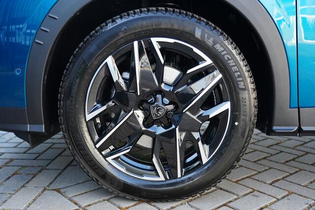 Peugeot 5008 1.2 Hybrid 136 e-DSC6 Allure 136pk PanoramicNavigation/Stoelverwarming/360Camera