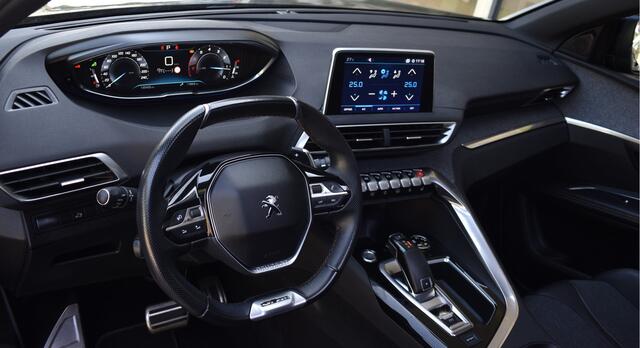 Peugeot 5008 1.6 e- GT-Line Automaat / Parkeerhulp / Carplay / 7-zits / Cruise C. / LED