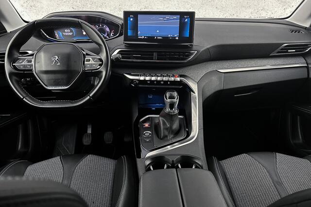 Peugeot 5008 1.2 PureTech Allure | Half leder | Apple carplay | Camera | Cruise control