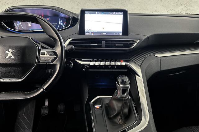 Peugeot 5008 1.2 PureTech Blue Lease Executive | Camera | Apple carplay | Trekhaak | Parkeersensoren