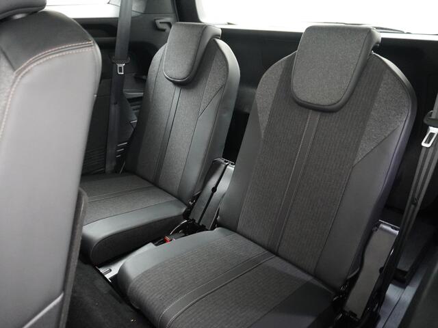 Peugeot 5008 1.6T AUT-8 181pk GT-Line 181pk 7-Pers. Pano-Dak Apple Android Full-LED Carplay Navi 360-Camera DAB+ MirrorScreen Park-Assist 19"LM Connected-Services Elektr. Achterklep PDC-A+Voor 1/2 Leder Keyless Bordherkenning Virtual Cockpit (Digidash) Park City 1 Pri