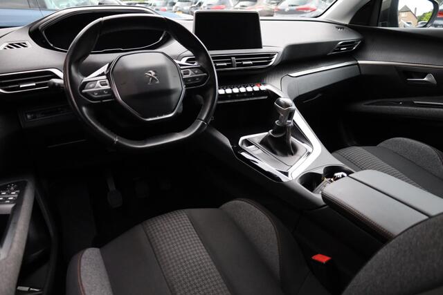 Peugeot 5008 1.2 PureTech Active CARPLAY 7-PERS NAVI CLIMA CRUISE I-COCKPIT 2XPDC 17''LMV