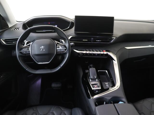 Peugeot 5008 1.2 130PK EAT8 Allure | Lederenbekleding | Stoelverwarming | Trekhaak |