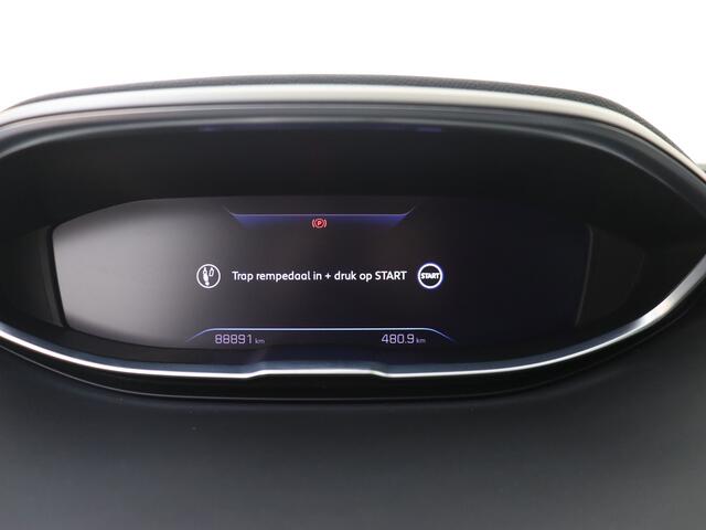 Peugeot 5008 1.2 130PK EAT8 Allure | Lederenbekleding | Stoelverwarming | Trekhaak |