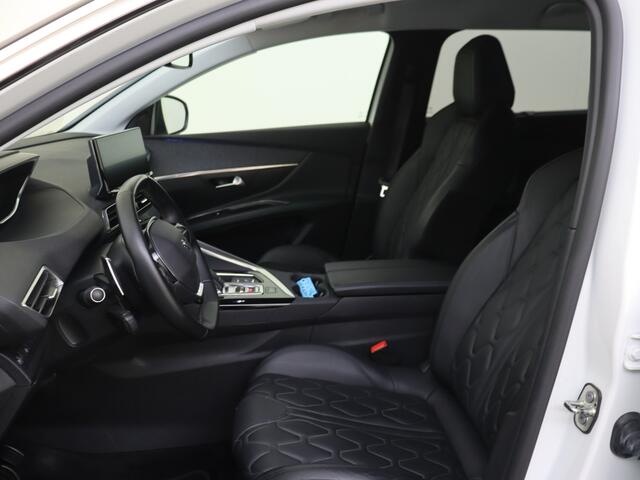Peugeot 5008 1.2 130PK EAT8 Allure | Lederenbekleding | Stoelverwarming | Trekhaak |